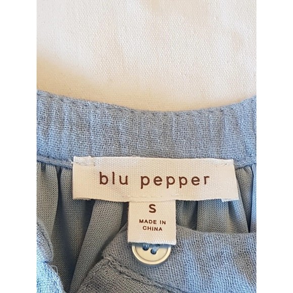 Blu Pepper Womens Dress Size Small Mini Flutter Sleeve Button down Ruffle Hem - Picture 8 of 12